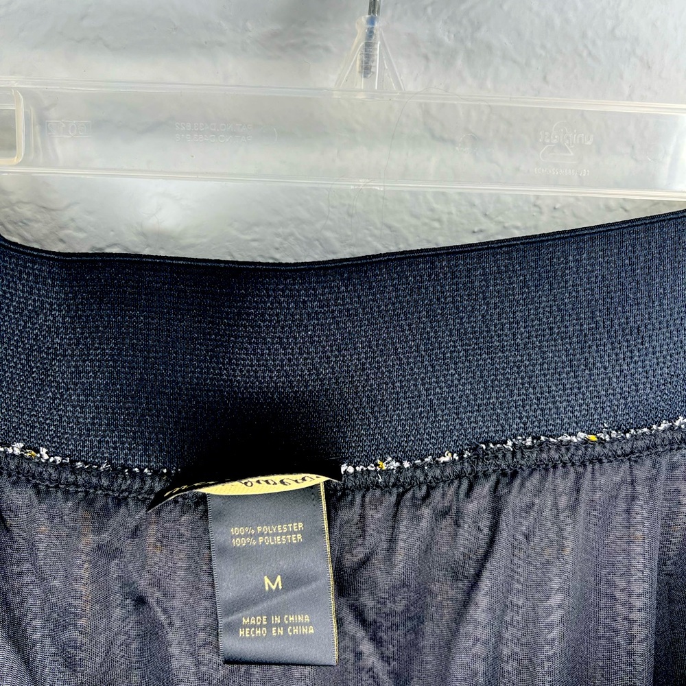 Metrowear Stylze - Picture 2 of 4